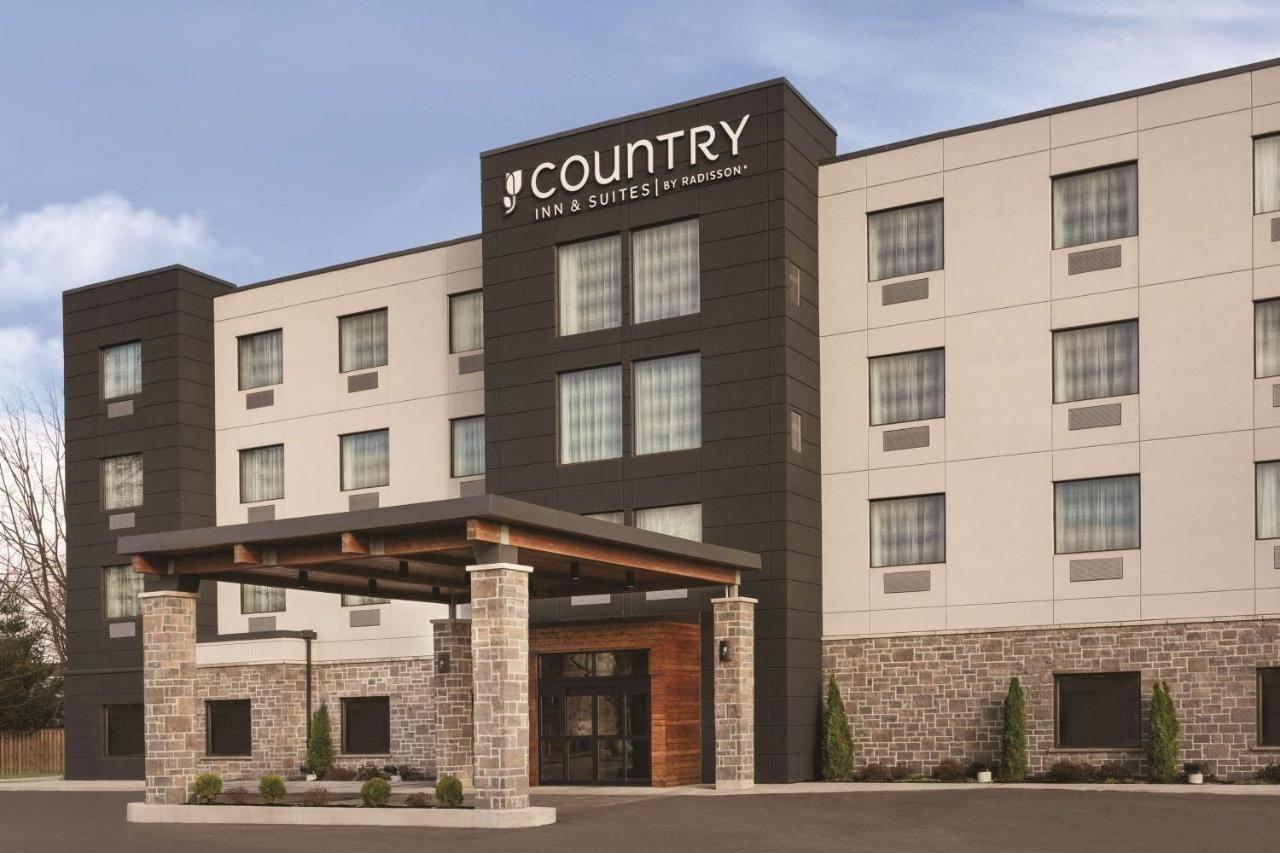 Country Inn & Suites By Radisson, Belleville, On Exterior photo